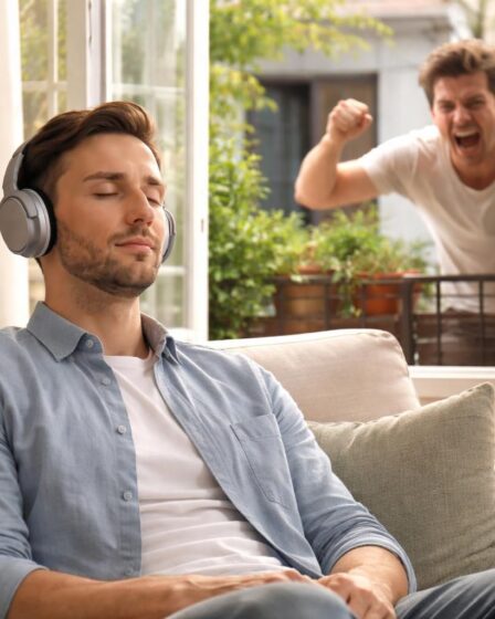 découvrez des conseils pratiques pour gérer un voisin bruyant et hurleur tout en restant calme et maîtrisé.